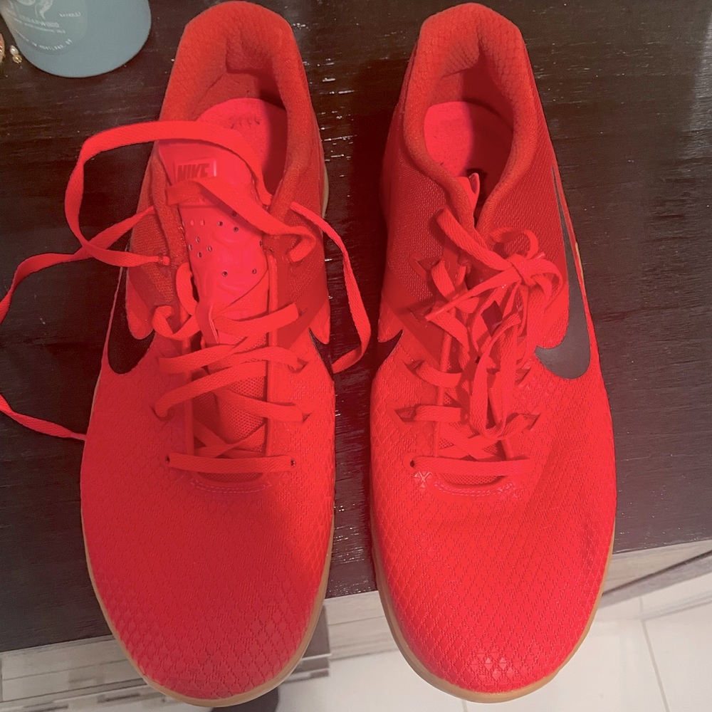 Nike Men's Metcon 4 XD Training Shoe, Red